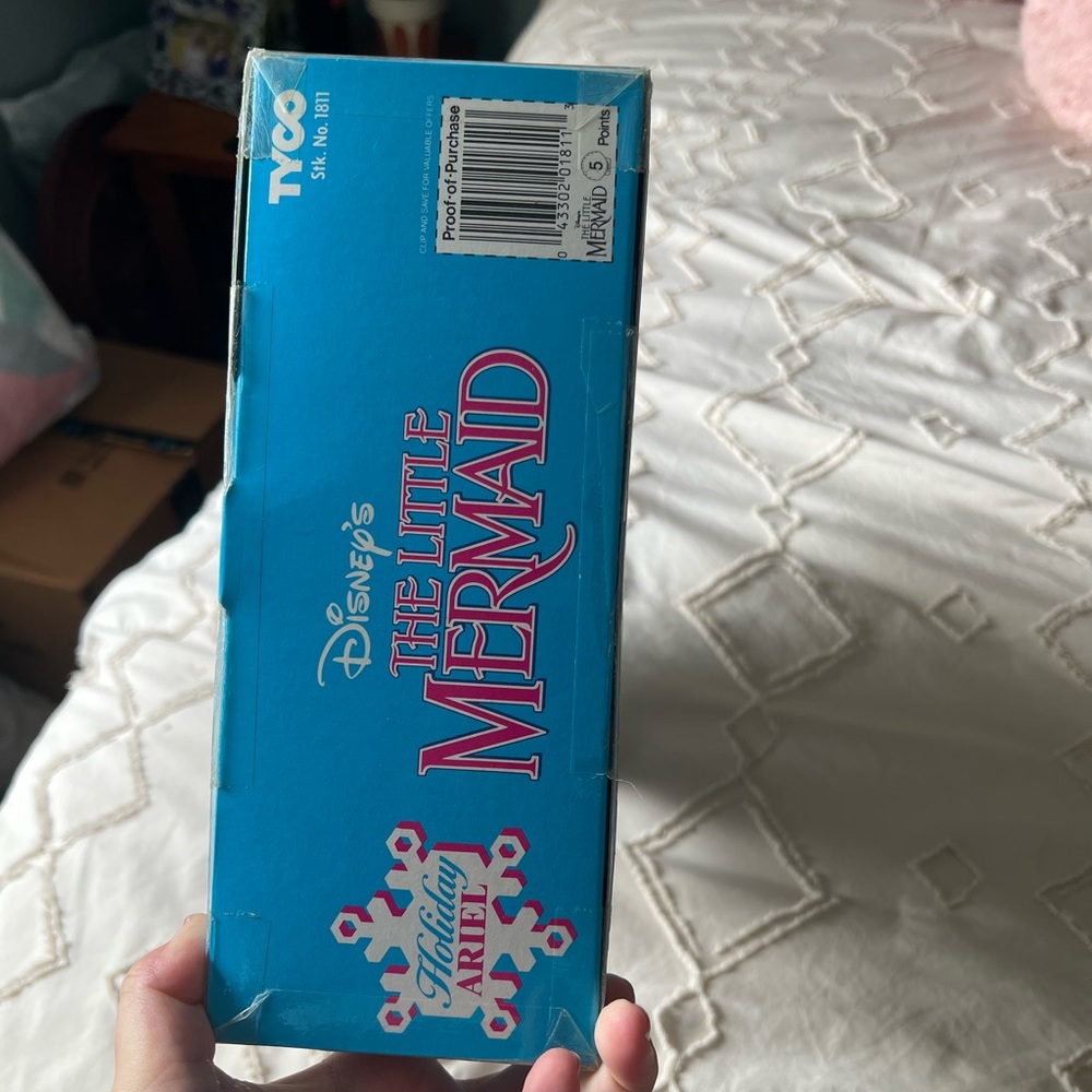 Holiday Ariel tyco excluded from 3/$15 - Picture 4 of 7